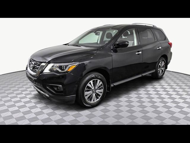 2019 Nissan Pathfinder SV