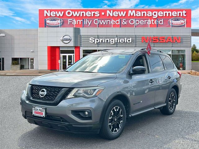 2019 Nissan Pathfinder SV