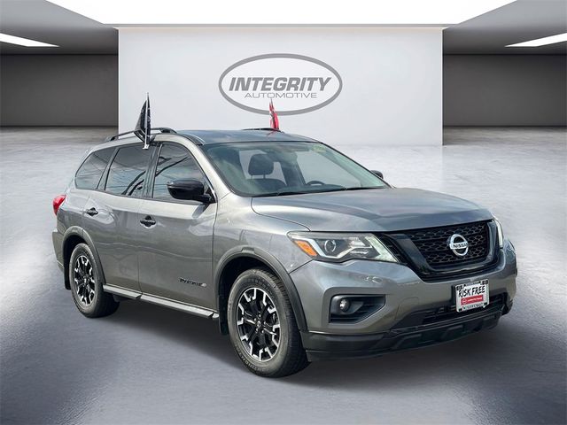 2019 Nissan Pathfinder SV