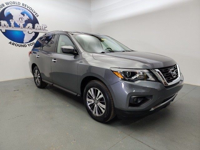 2019 Nissan Pathfinder SV