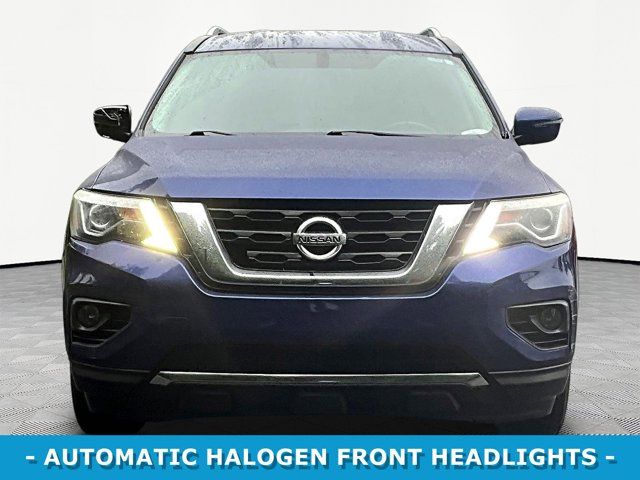2019 Nissan Pathfinder SV