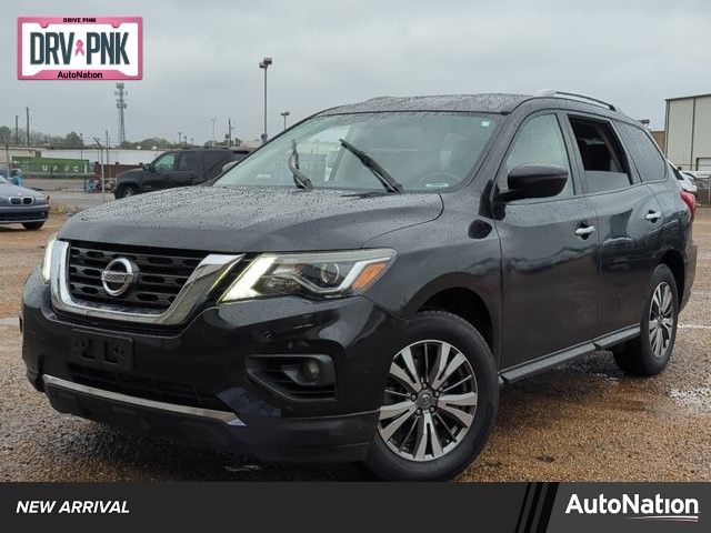 2019 Nissan Pathfinder SV