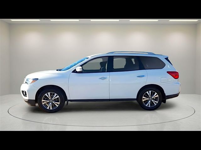 2019 Nissan Pathfinder SV