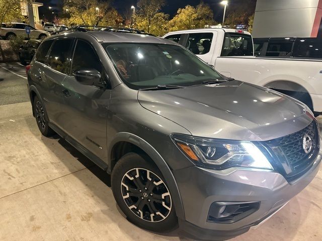 2019 Nissan Pathfinder SV