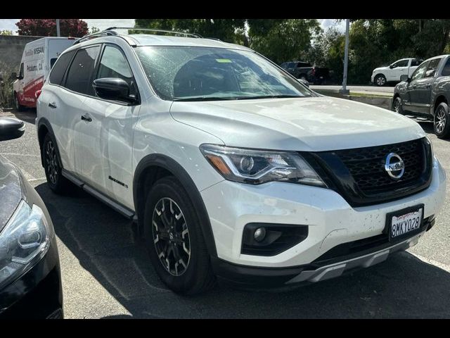 2019 Nissan Pathfinder SV