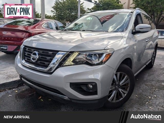 2019 Nissan Pathfinder SV