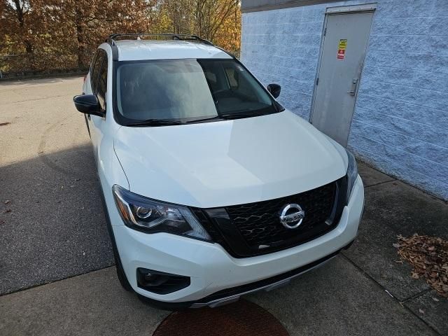 2019 Nissan Pathfinder SV