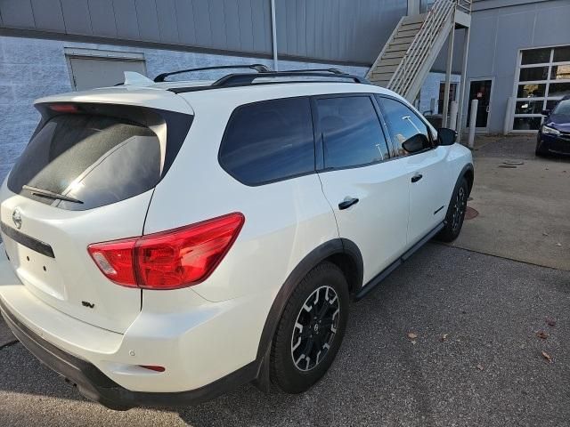 2019 Nissan Pathfinder SV