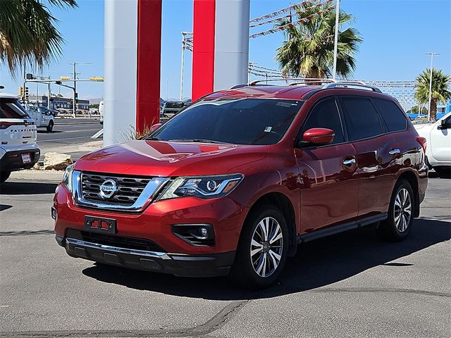 2019 Nissan Pathfinder SV