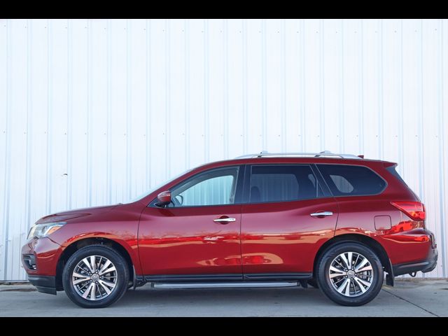 2019 Nissan Pathfinder SV