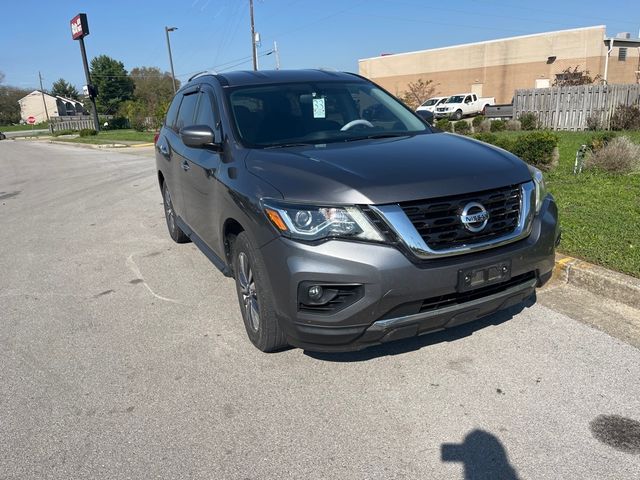 2019 Nissan Pathfinder SV