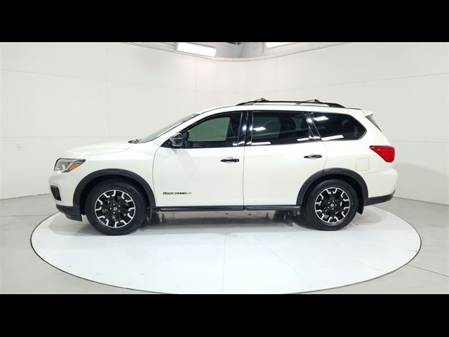 2019 Nissan Pathfinder SV