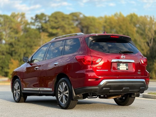 2019 Nissan Pathfinder SV