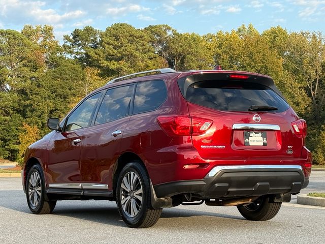 2019 Nissan Pathfinder SV