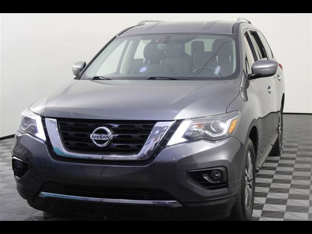 2019 Nissan Pathfinder SV