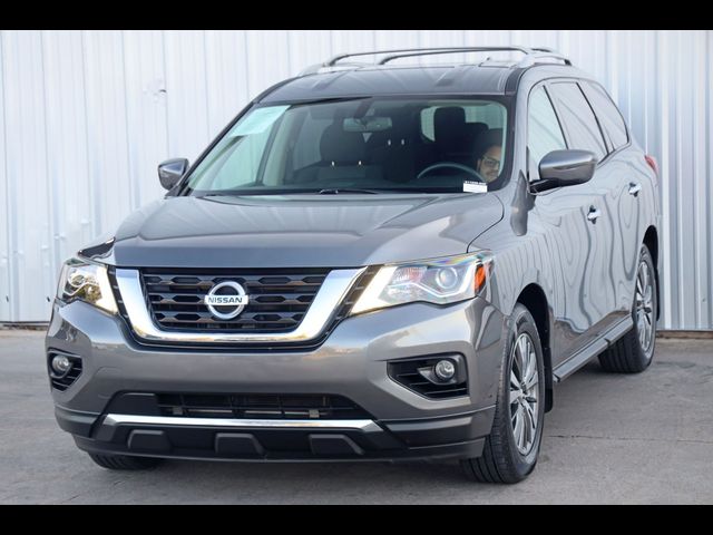 2019 Nissan Pathfinder SV