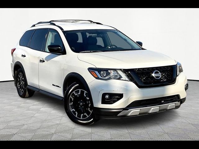 2019 Nissan Pathfinder SV