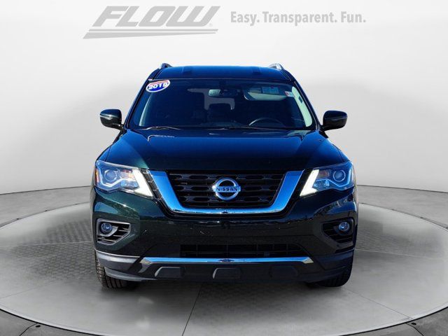 2019 Nissan Pathfinder SV