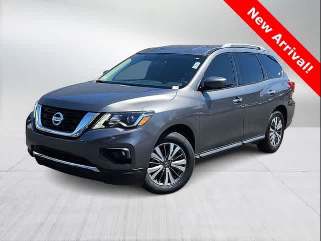 2019 Nissan Pathfinder SV