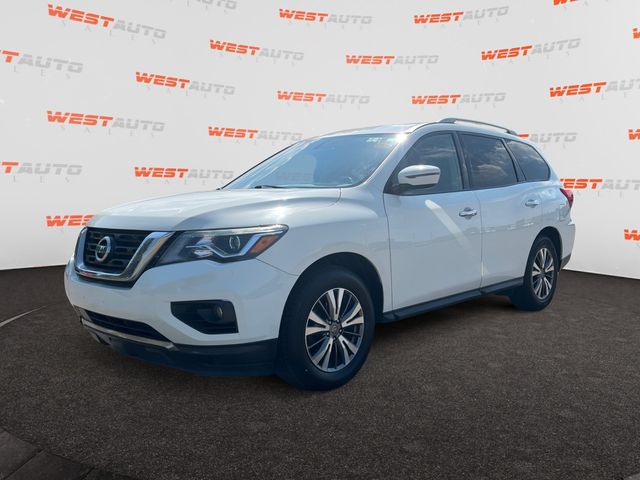 2019 Nissan Pathfinder SV