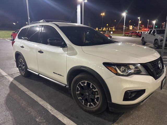 2019 Nissan Pathfinder SV