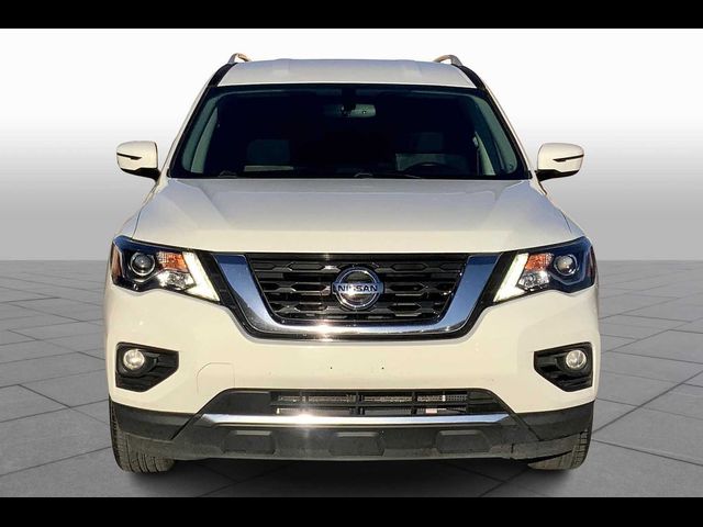 2019 Nissan Pathfinder SV