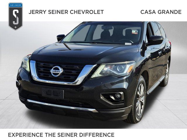 2019 Nissan Pathfinder SV