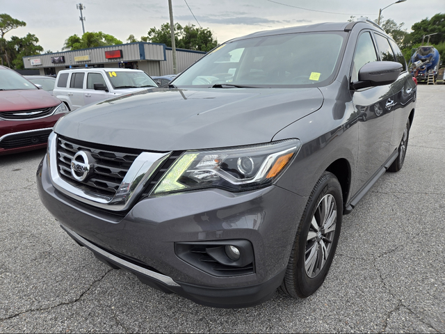 2019 Nissan Pathfinder SV