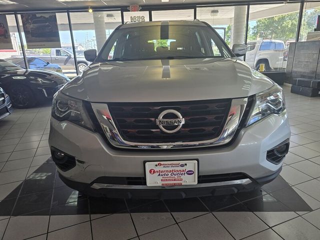 2019 Nissan Pathfinder SV