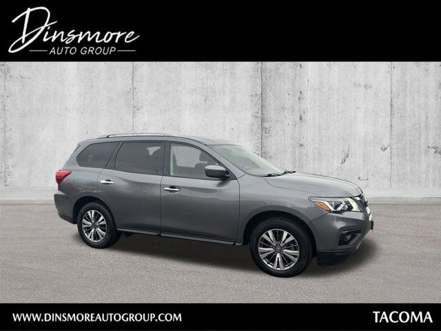 2019 Nissan Pathfinder SV