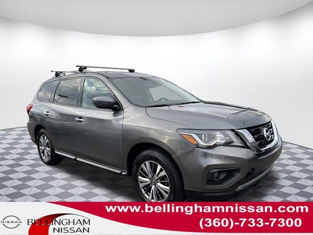 2019 Nissan Pathfinder SV