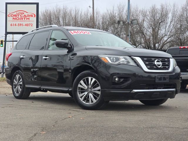 2019 Nissan Pathfinder SV
