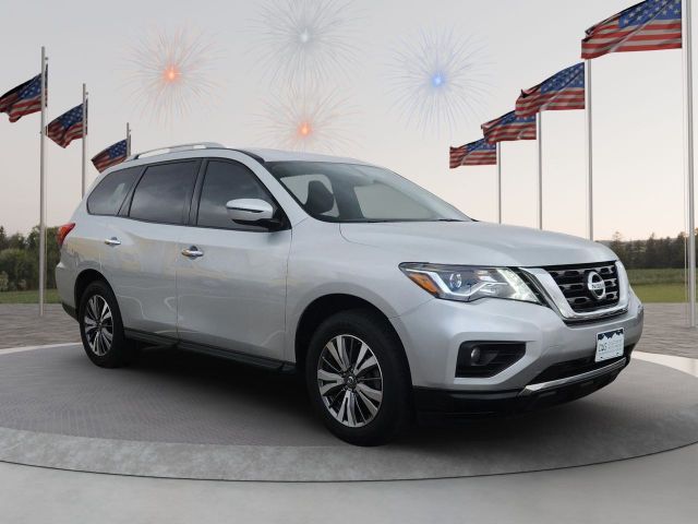 2019 Nissan Pathfinder SV
