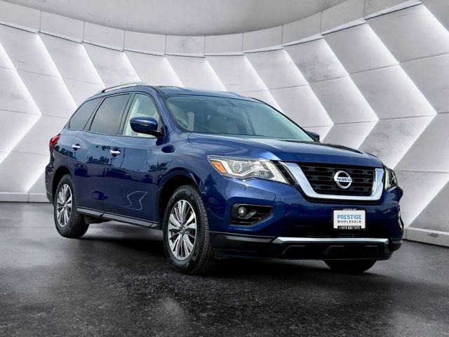 2019 Nissan Pathfinder SV