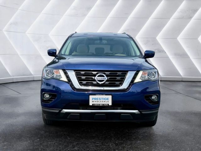 2019 Nissan Pathfinder SV