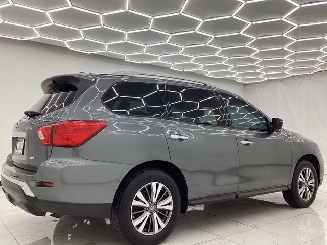 2019 Nissan Pathfinder S