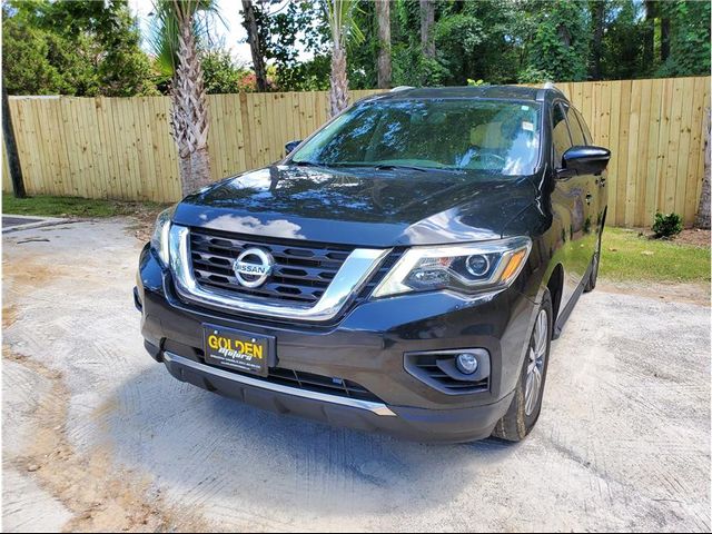 2019 Nissan Pathfinder SL