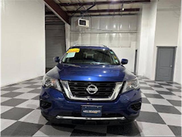 2019 Nissan Pathfinder S