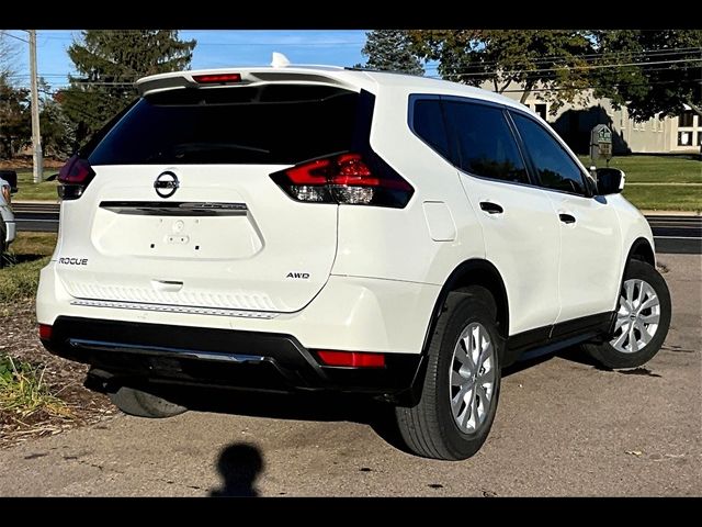 2019 Nissan Rogue S