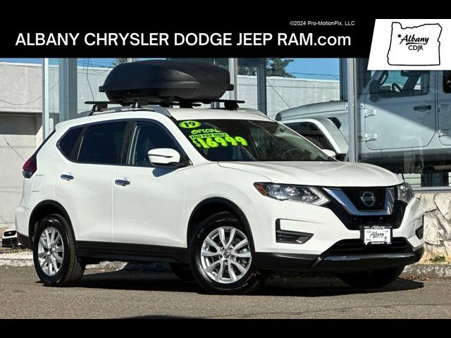 2019 Nissan Rogue SV