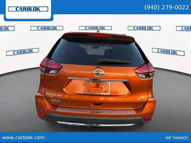 2019 Nissan Rogue SV