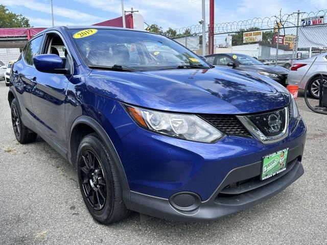 2019 Nissan Rogue Sport S