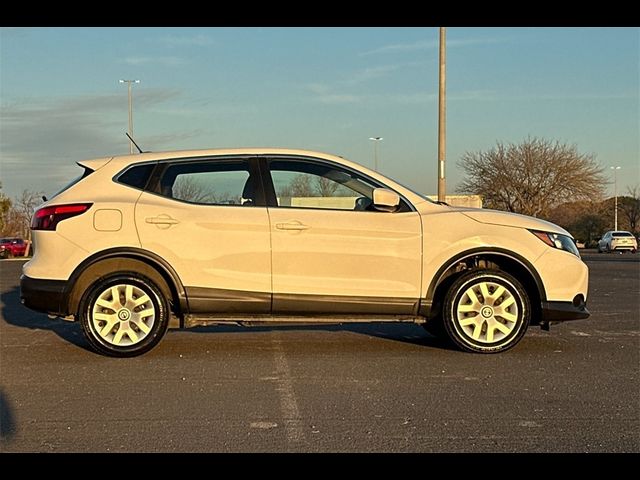 2019 Nissan Rogue Sport S