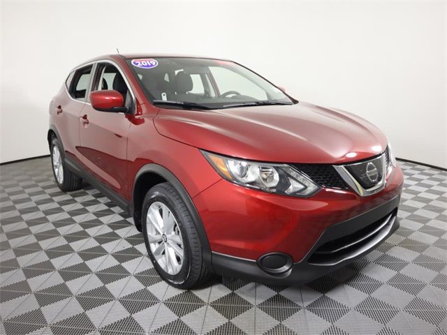 2019 Nissan Rogue Sport S