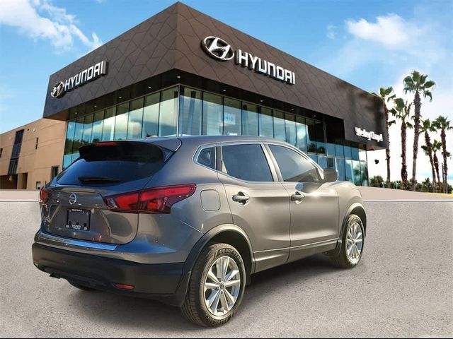 2019 Nissan Rogue Sport S