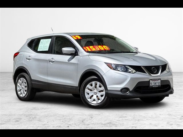 2019 Nissan Rogue Sport S