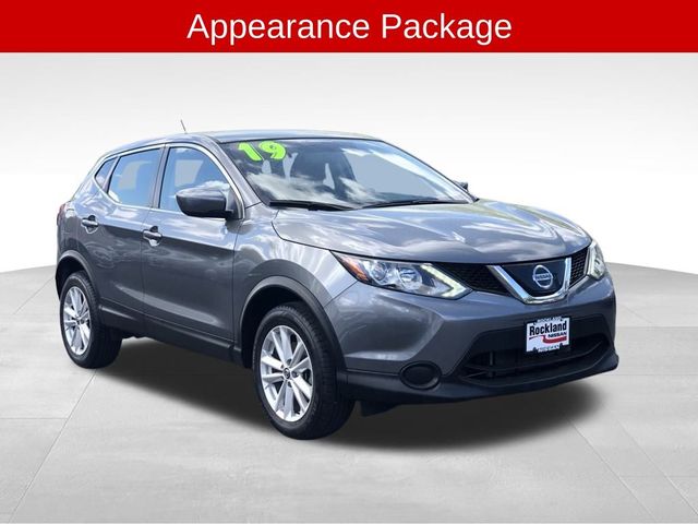 2019 Nissan Rogue Sport S