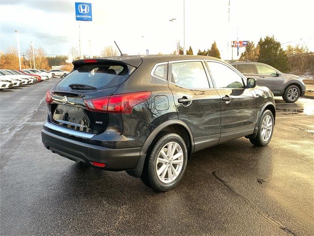 2019 Nissan Rogue Sport S