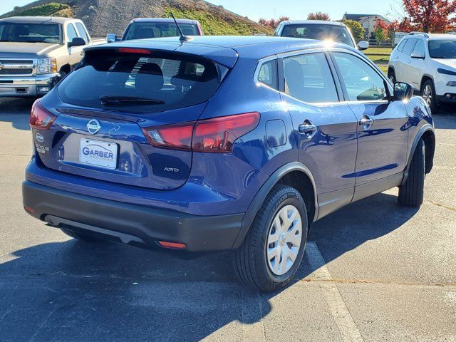 2019 Nissan Rogue Sport S