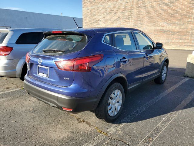 2019 Nissan Rogue Sport S